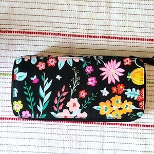 Vera Bradley weekly pill dispenser